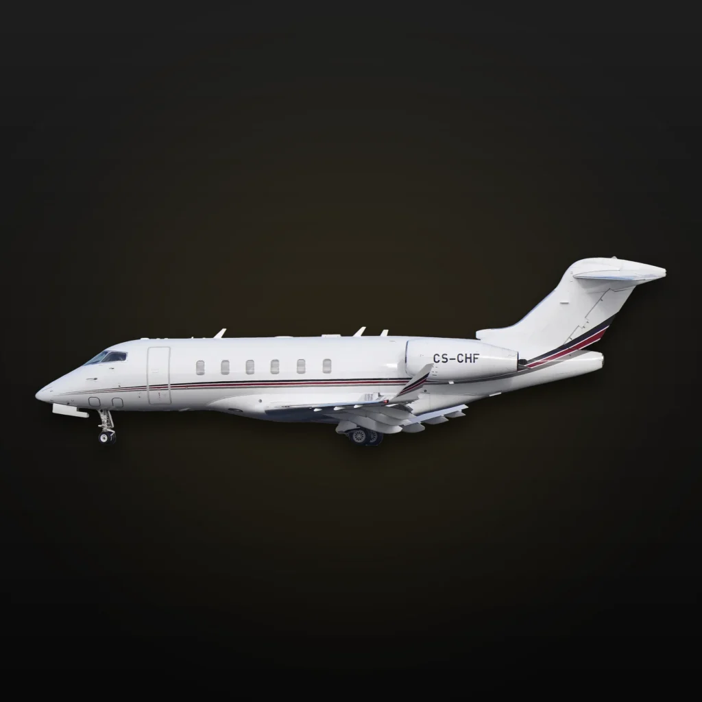 Challenger 350 super midsize jet, exterior